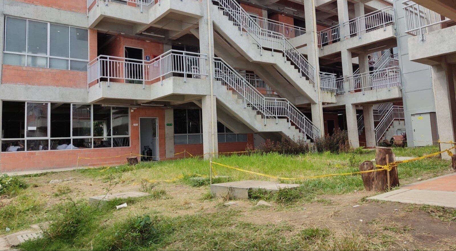 Ya no hay dinero para terminar colegios de Ibagué